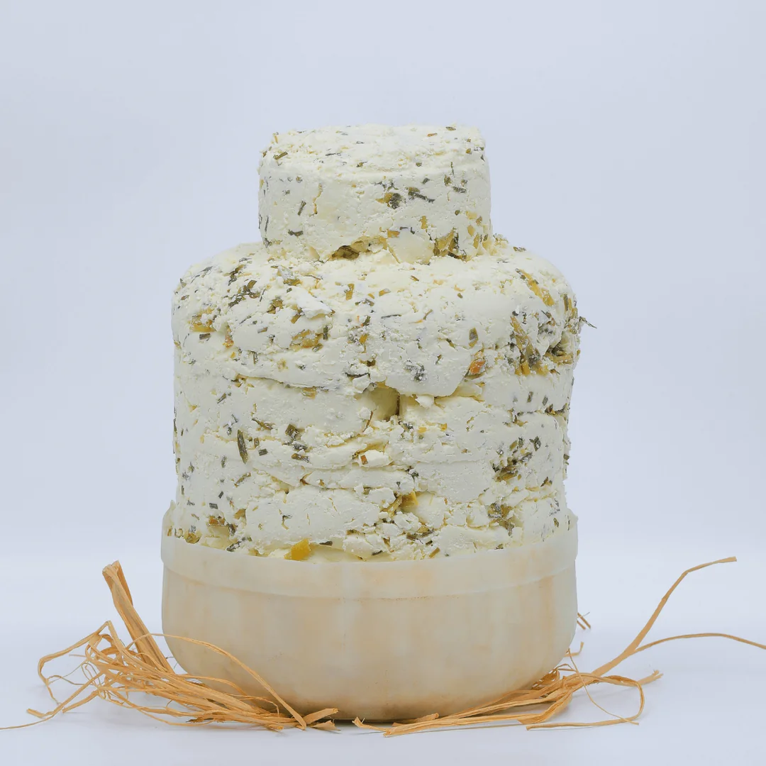 Van Toprak Altı (Küp) Otlu Peynir – 1 KG